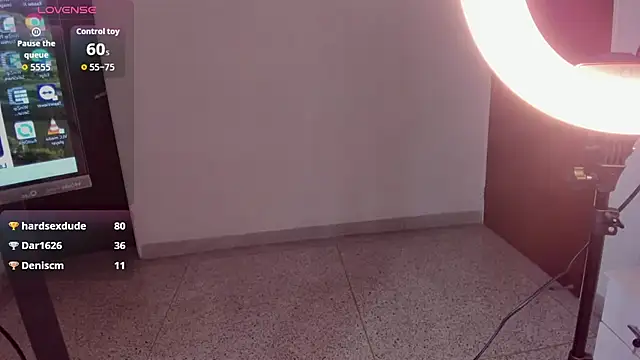sexxilea 现场XXX聊天