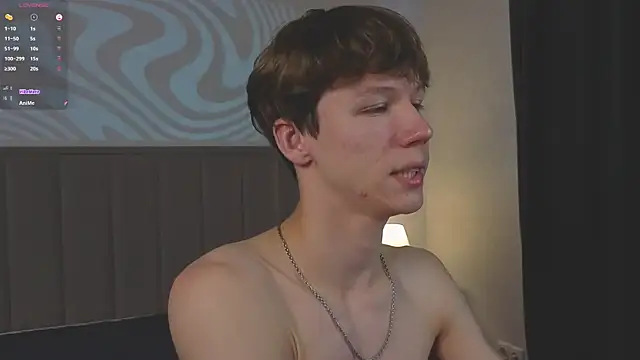 Chat XXX en directo de cuMte_boy