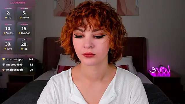 XXX chat uživo modela Kira__Fluffy