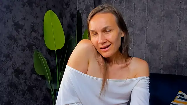 Czat XXX na żywo – Lillian_White