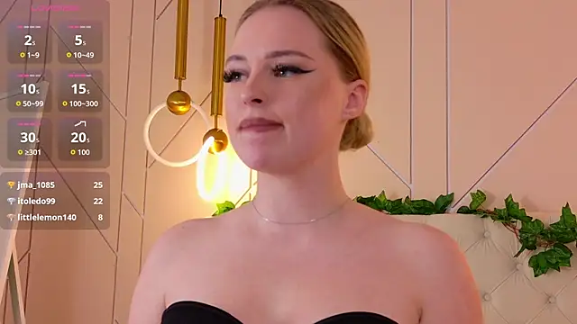 EllyLinn live XXX chat