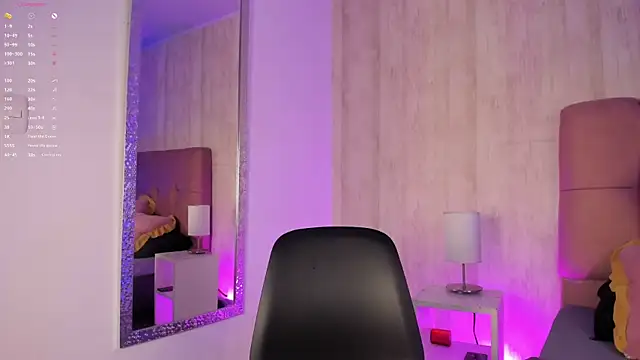 XXX chat uživo modela Ruby_diamonds