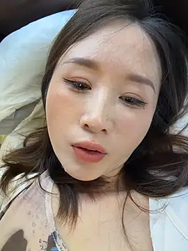 qin205205 Live XXX-Chat