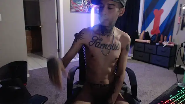 Chatroom XXX en direct de Michigan9000