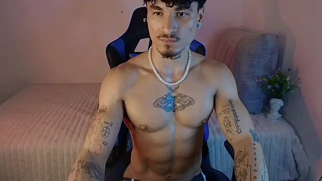 Thomas_Fit1 Live XXX-chat