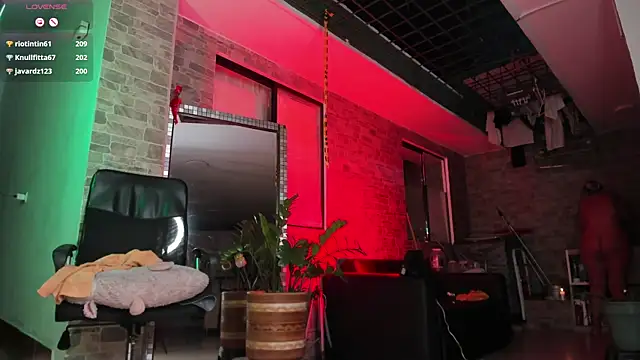_SARAI_DUPONT XXX чат на живо