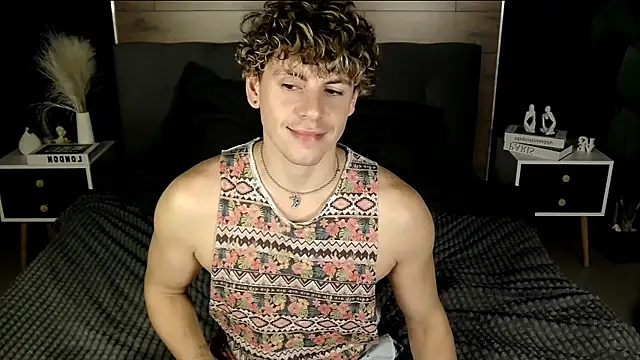 ConnorBlake élő XXX-chatje