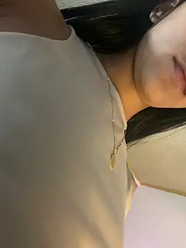 Chat XXX en directo de Lilybeeth