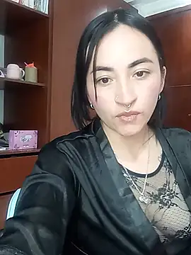 Chat +18 de kimberly_peter ao vivo