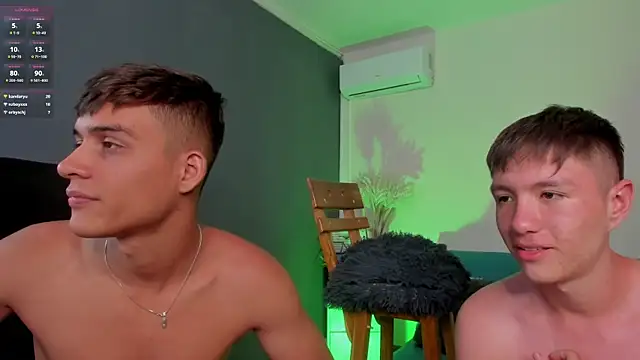 Czat XXX na żywo – Spaceboyss18