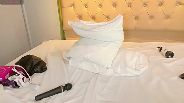 EmmaLawrence_'s Live XXX Chat