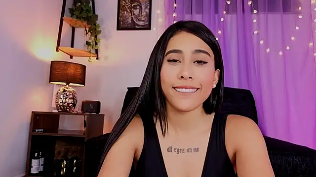 kyliesweet26's Live XXX Chat