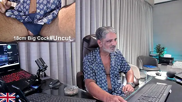 צ'אט XXX בשידור חי של OnlineBossUK
