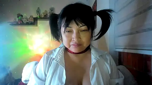 Shaddycute_ Chat XXX in diretta