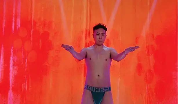 Mark-001's Live XXX Chat