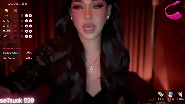 Živý XXX chat madam_agnes1