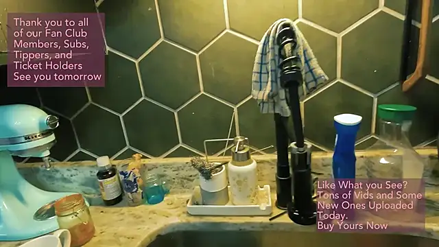 Chat XXX Live RhiCon