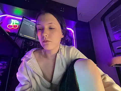 Lilactease: απευθείας συνομιλία ΧΧΧ