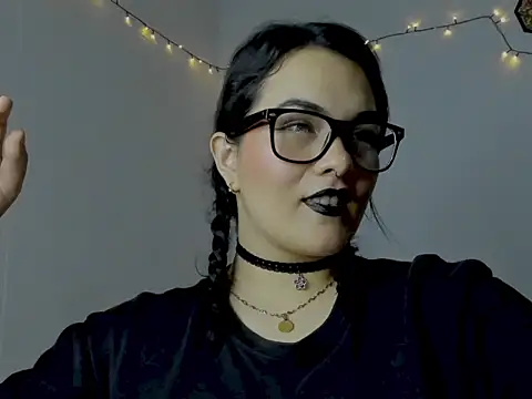 Chat +18 de Babe-sofi ao vivo