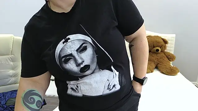 Živý XXX chat BonnnyBoobsy
