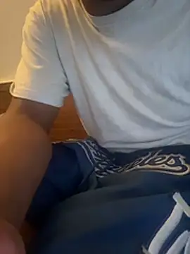 UnknownCock18 webkamerás műsora