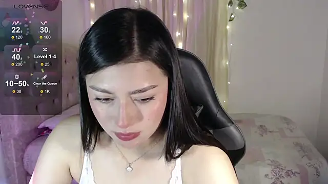 mily_thomson_b_ Live XXX-Chat