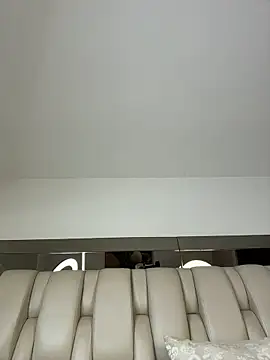 ALISSON_FOXXX1 라이브 XXX 채팅