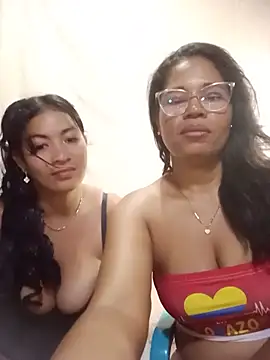 Yandris_1212's Live XXX Chat