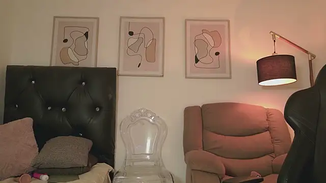curlyanenth Chat XXX live