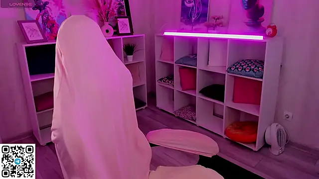 Chat XXX en directo de Niki_Glow