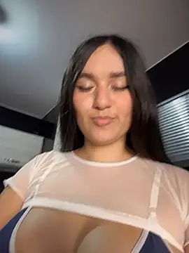 Chatroom XXX en direct de thecandydollshow