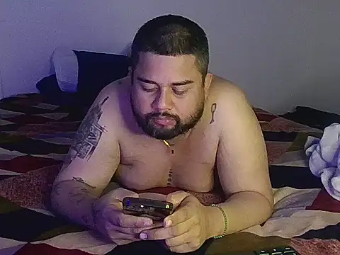 GABRIELGARCIA1313 Live XXX Chat