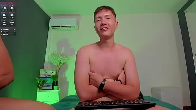 Czat XXX na żywo – Spaceboyss18