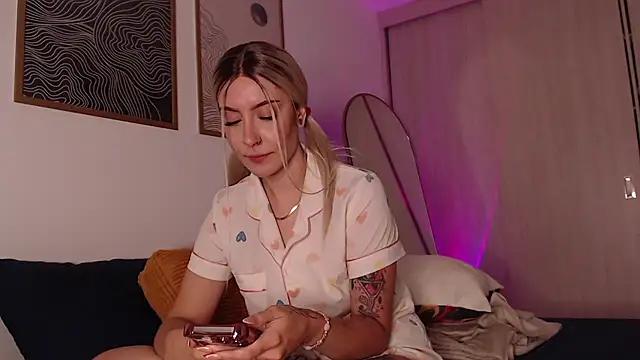 צ'אט XXX בשידור חי של alesziarose_