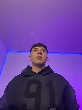 OLIVER_K élő XXX-chatje