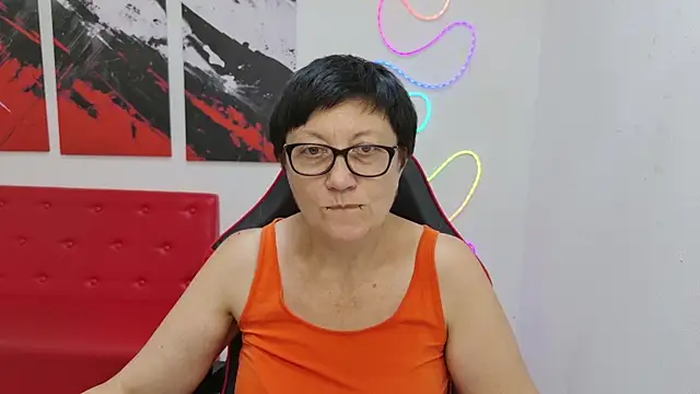 EmilyL0ve – Live XXX-chat