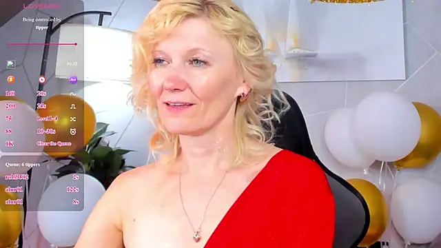 Julie_Lucas Adlı Modelin Canlı XXX Sohbeti