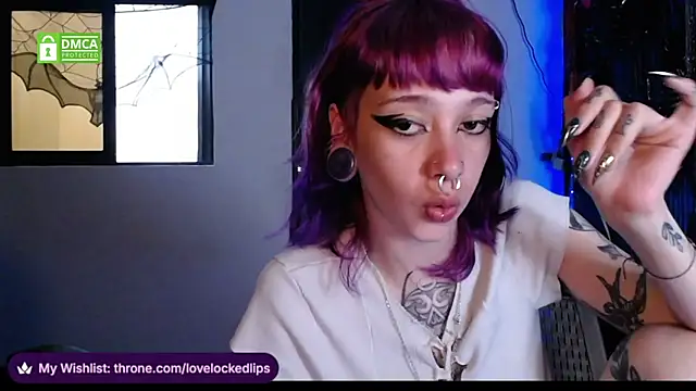 lovelockedlips Chat XXX in diretta