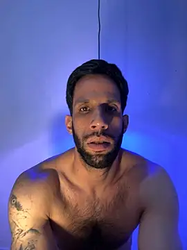 Chatroom XXX en direct de Karim_mansur