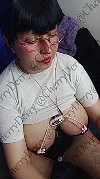 Chat XXX ao vivo de CherryDerry