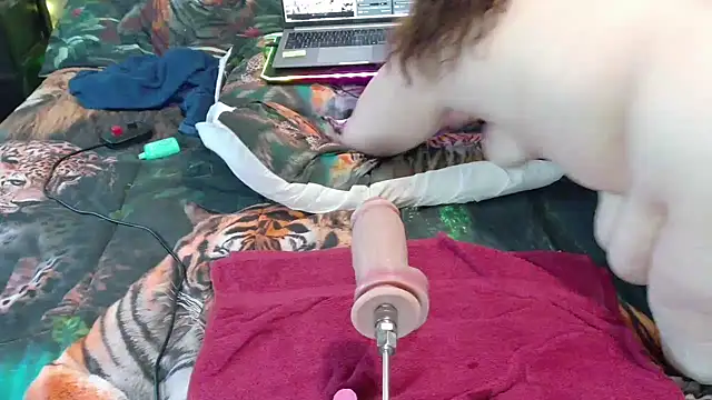 fatfabulous1981 live XXX chat