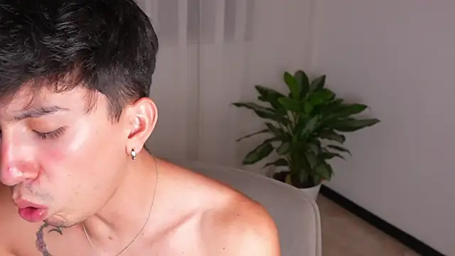 sweettaaron01 Obrolan Langsung XXX
