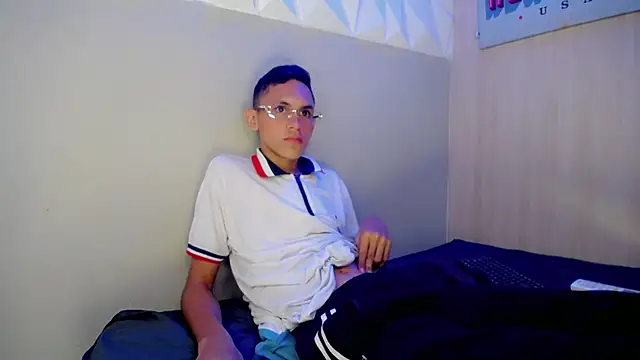 sombra_18 Chat XXX live
