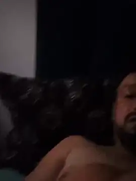 Adam19cmBrunet Webcam Show