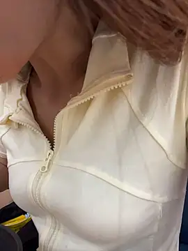 kiss_loo 即時 XXX 聊天
