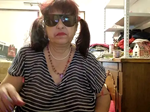 Samantha_Squirt@xh Adlı Modelin Canlı XXX Sohbeti