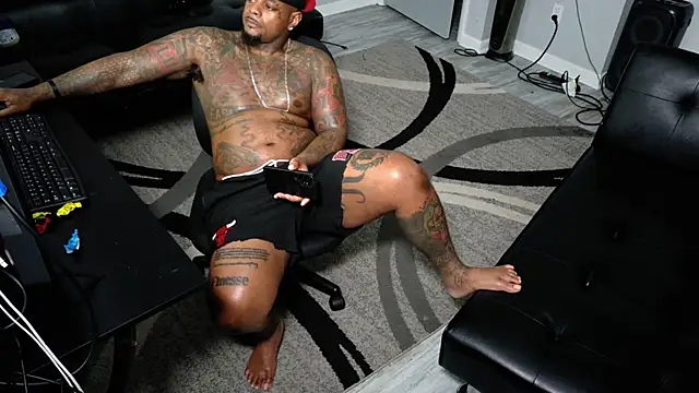 SLANGONDEMHOES' Live XXX Chat