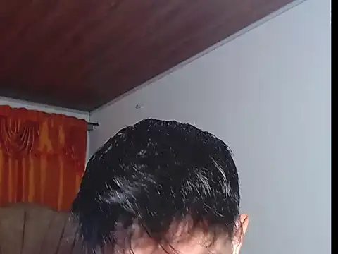 rowanbig 现场XXX聊天