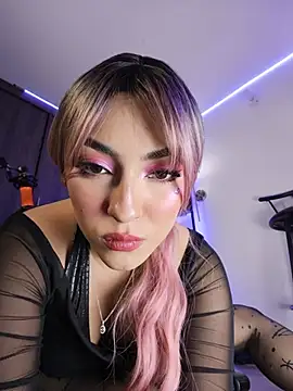 Chatroom XXX en direct de Silvana_Goddess