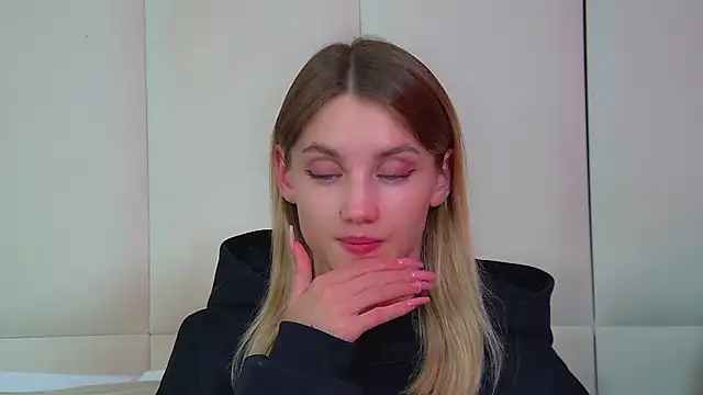 Živý XXX chat StacyEvances